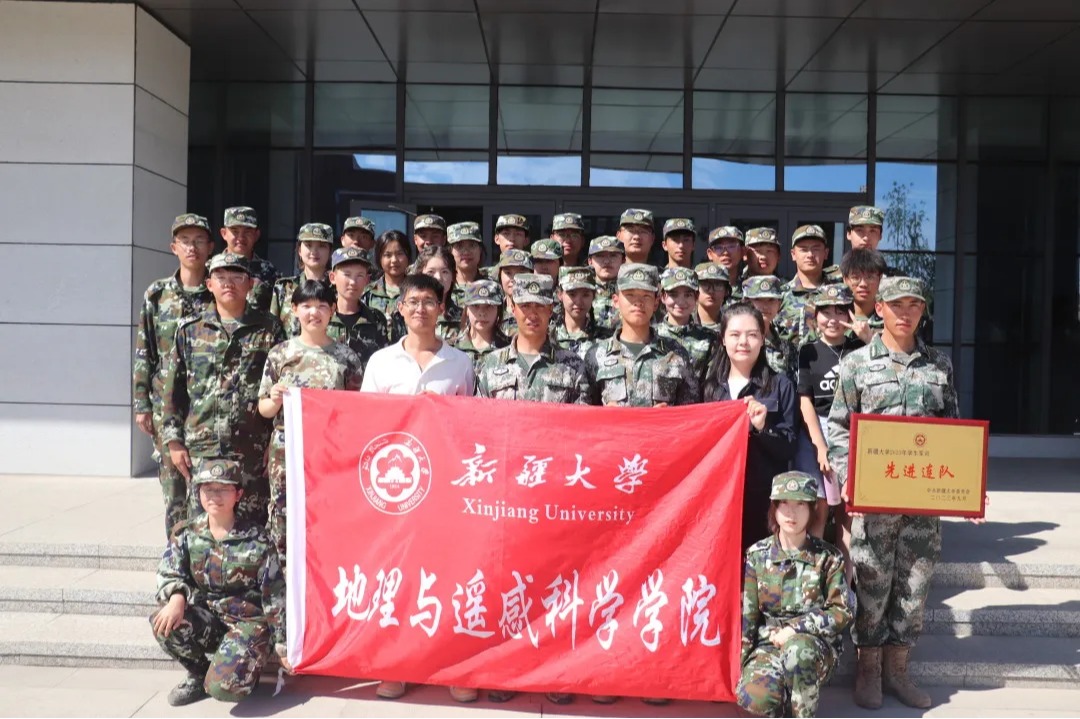 做爱麻豆